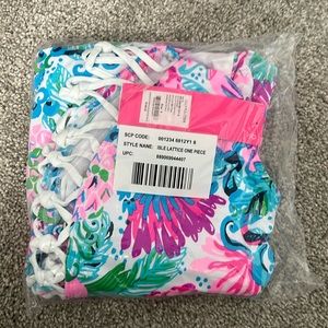 Lilly Pulitzer Isle Lattice One Piece in Mandevilla Baby Paradise Petals Size 8
